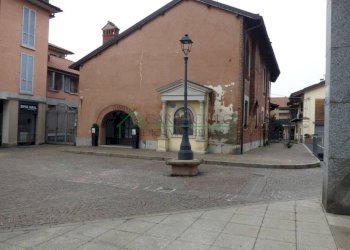 Ingresso - Shop piazza Aldo Moro, Bollate - photo 21