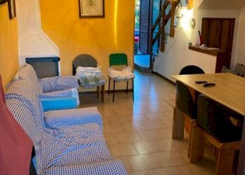 Salone - Villa a Schiera viale Roma, 353, Massa - foto 12