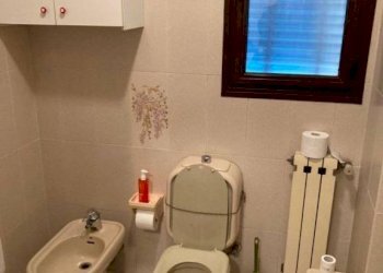 Bagno - Villa a Schiera viale Roma, 353, Massa - foto 23