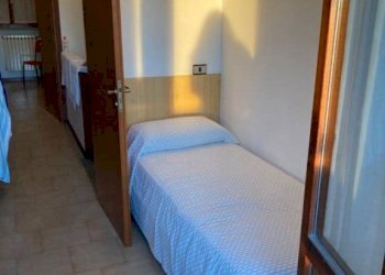 Camera da letto - Villa a Schiera viale Roma, 353, Massa - foto 26
