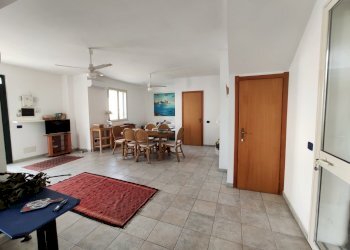 IMG_20240329_101054.jpg - Villa San Lorenzo Strada V 2, Noto - foto 21