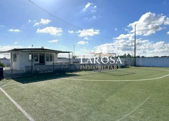 11.jpg - Locale Commerciale Via Ugo Foscolo, Cavallino - foto 4