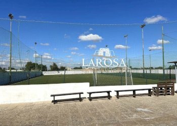 12.jpg - Locale Commerciale Via Ugo Foscolo, Cavallino - foto 5