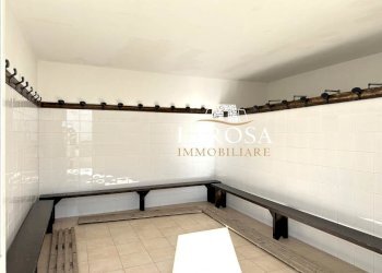 17.jpg - Locale Commerciale Via Ugo Foscolo, Cavallino - foto 17