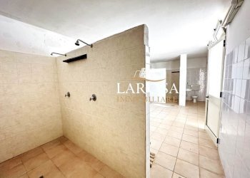 27.jpg - Locale Commerciale Via Ugo Foscolo, Cavallino - foto 27