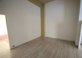 Locale Commerciale Via Buffa, Genova (zona Voltri) - foto 5