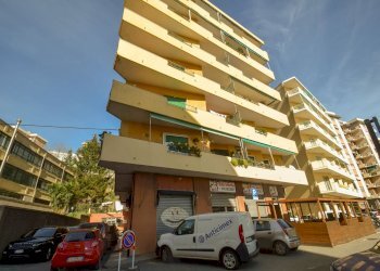 Locale Commerciale Via Buffa, Genova (zona Voltri) - foto 12