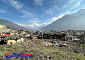 Building land Via Jean Claude Mochet, Aosta - photo 1