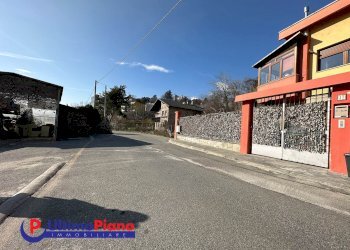 Building land Via Jean Claude Mochet, Aosta - photo 13