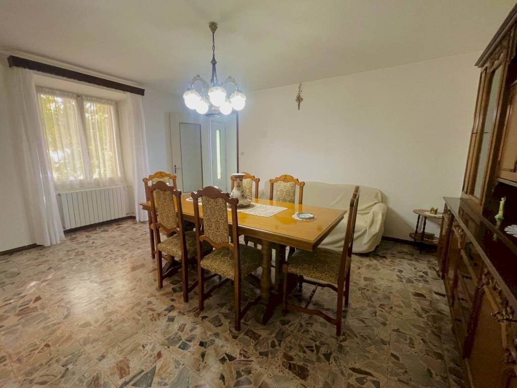 Salone - Villa via Castagnola, Gremiasco - foto 3