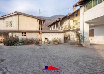 CORTILE - Rustico via Pramarchetti, 61, Villar San Costanzo - foto 5