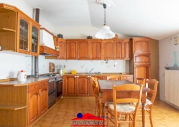 CUCINA - Rustico via Pramarchetti, 61, Villar San Costanzo - foto 13