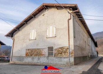 FACCIATA - Rustico via Pramarchetti, 61, Villar San Costanzo - foto 37
