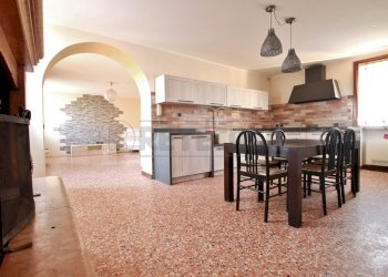 IMG_3716.JPG - Casa semi indipendente Via Mason 19, Gambellara - foto 1