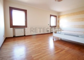 camera doppia - Casa semi indipendente Via Mason 19, Gambellara - foto 12