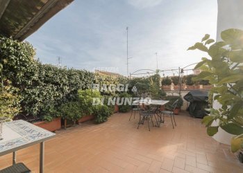 0010.jpg - Attico Via Felice Ferri 18, Frascati - foto 2