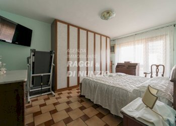 0014.jpg - Attico Via Felice Ferri 18, Frascati - foto 14