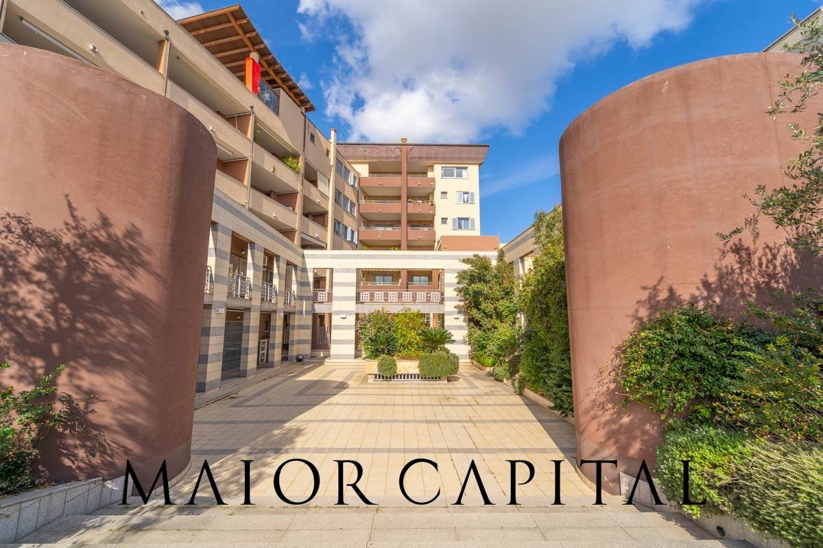 Locale Commerciale Via Lanfranco, Olbia - foto 1