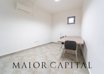 Locale Commerciale Via Lanfranco, Olbia - foto 11