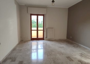 Trilocale Deledda   Numero civico 14, Triggiano - foto 7