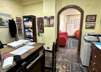Stanza arredata - Casa indipendente via Ciriè, Torino - foto 13