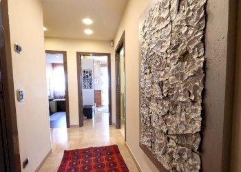 corridoio - Appartamento Piazza Giovanni XXIII 13, Taranto - foto 15