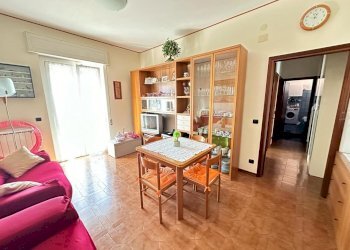 lu1.jpg - Appartamento Luni - foto 1