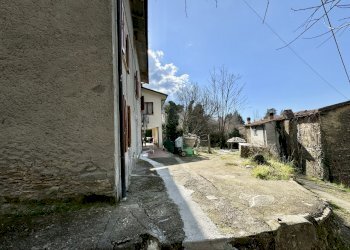 IMG_2686.jpg - Porzione di casa Seravezza - foto 3