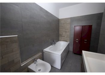 Casa indipendente Via Trento, 34, Leini - foto 10