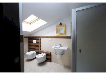 Casa indipendente Via Trento, 34, Leini - foto 13