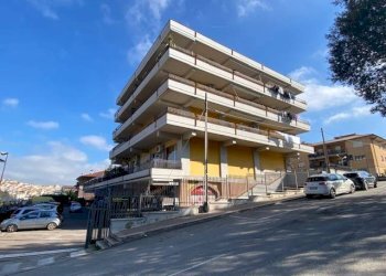 Appartamento Via Madonna di Fatima, San Nicandro Garganico - foto 1