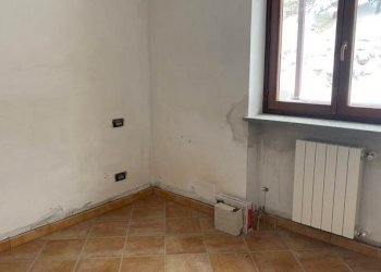 Two-room apartment Usseaux - photo 6