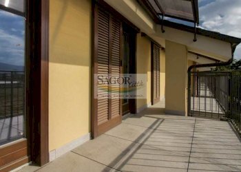 Three-room apartment Pinerolo - photo 1
