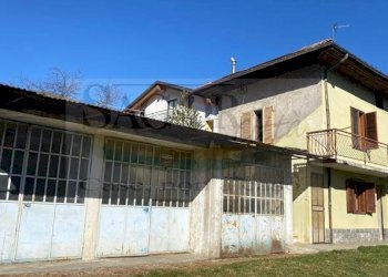 Portion of a house Pinasca - photo 11