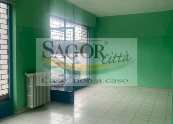 Negozio Pinerolo - foto 4