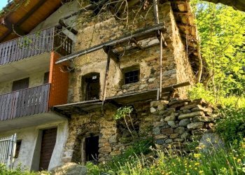 Rustic Frazione Fey Inferiore 11, Perloz - photo 1