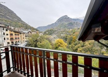 Two-room apartment Via Hugonin, Chatillon - photo 5