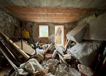 Two-room apartment Via Hugonin, Chatillon - photo 10