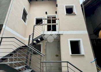 Two-room apartment Via Hugonin, Chatillon - photo 6