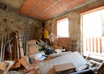 Two-room apartment Via Hugonin, Chatillon - photo 3
