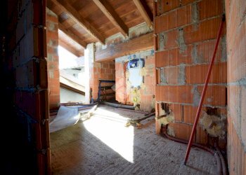 Two-room apartment Via Hugonin, Chatillon - photo 7