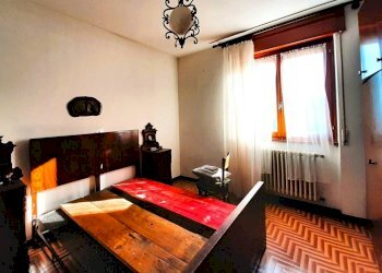 Camera da letto - Trilocale Località Vermaglio, Piateda - foto 13