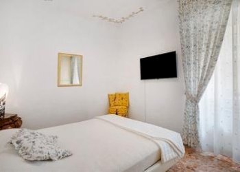 camera da letto - Quadrilocale Via Roma, Alassio - foto 16