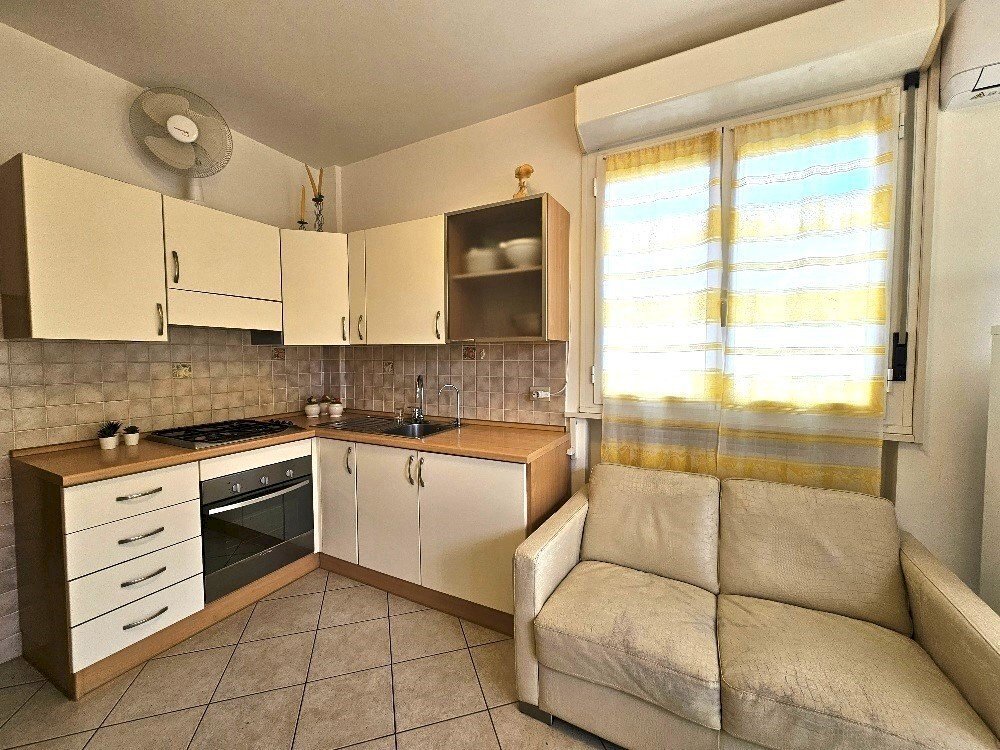 3.jpg - Bilocale via aurelia  196, San Bartolomeo al Mare - foto 3