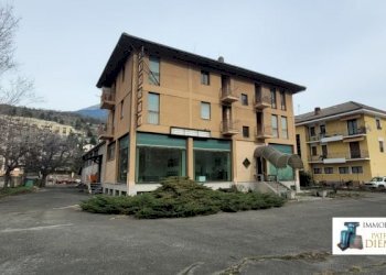 Locale Commerciale Corso Ivrea, Aosta - foto 30