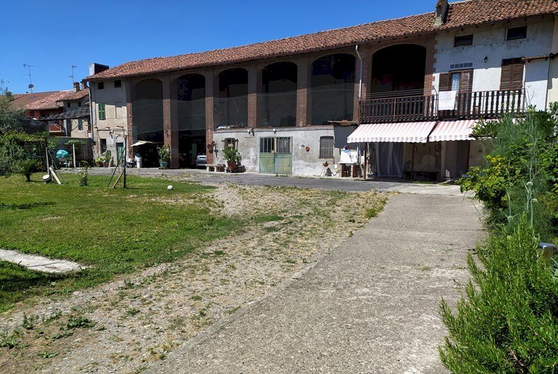 Villa Corso Massimo D'azzeglio, Fontaneto d'Agogna - foto 1