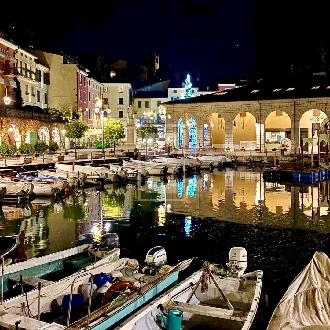 Hotel - Accommodation facility Desenzano del Garda - photo 1