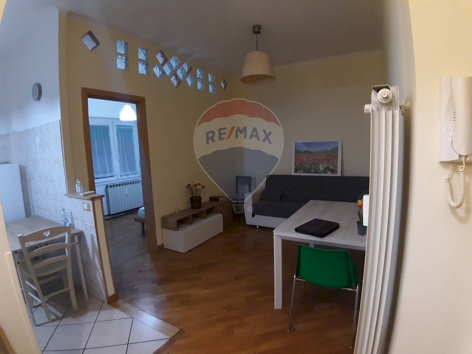 Three-room apartment Viale Italia, Ladispoli - photo 1