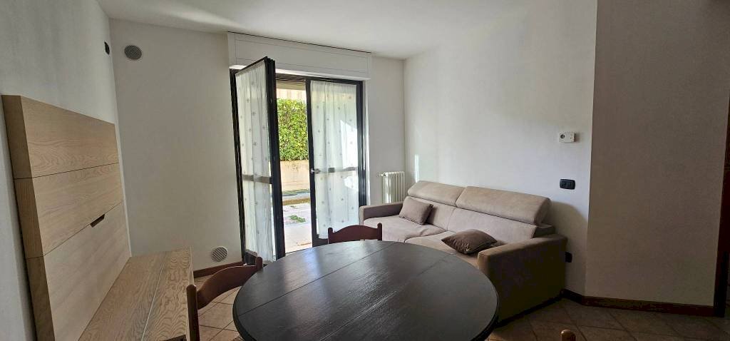 Salone - Bilocale Cuneo (zona Donatello) - foto 2