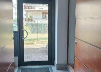 Interno palazzo - Two-room apartment Cuneo (neighborhood Donatello) - photo 8